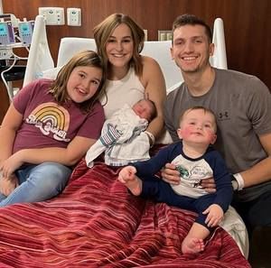 Meet your Posher, Lori